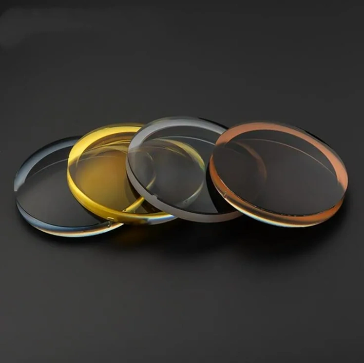 Линзы-хамелеоны с переменным светопропусканием